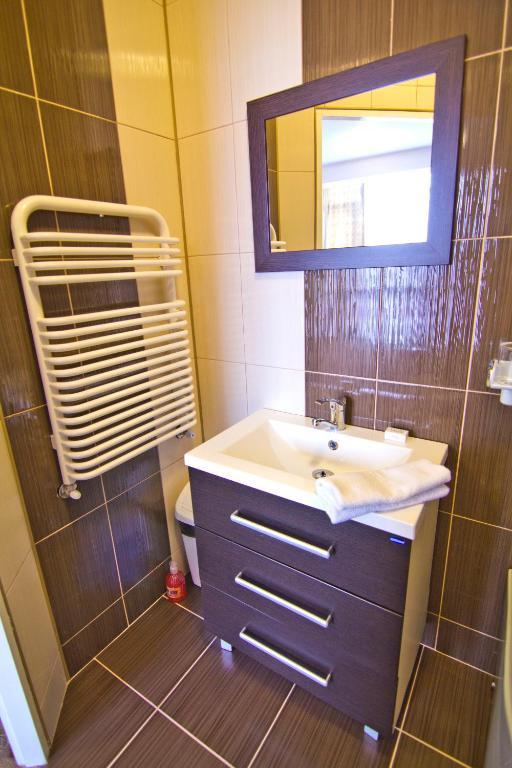 Hotel Oxigen Petroşani Chambre photo