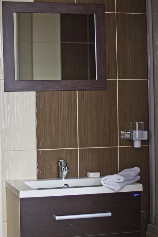 Hotel Oxigen Petroşani Chambre photo
